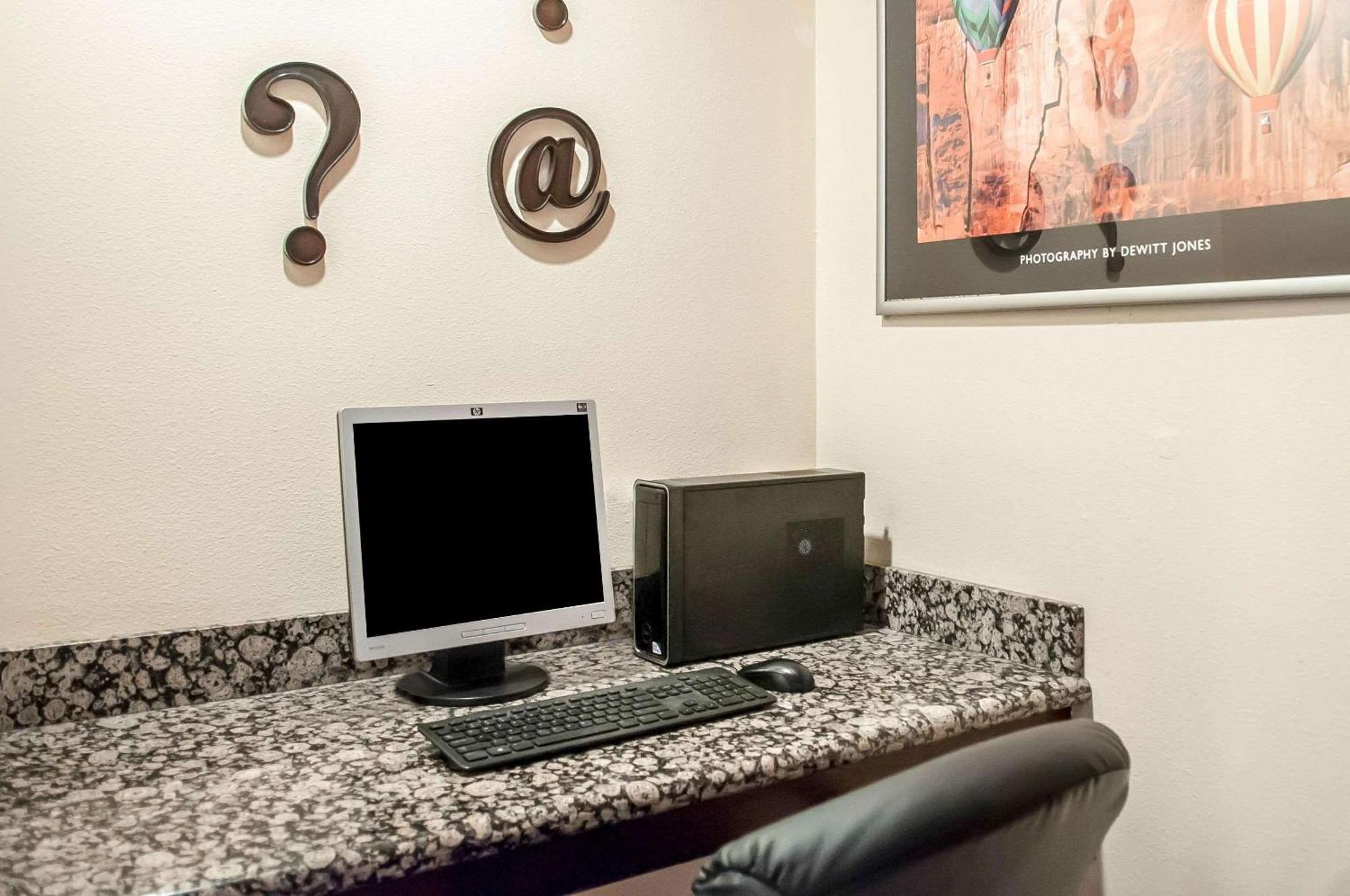 Quality Inn Rio Rancho Exteriör bild